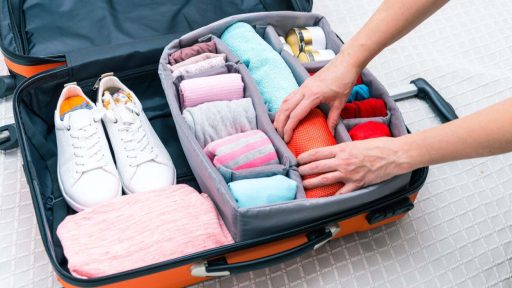 How to pack efficiently for your holiday?